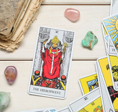 Cristais e os Arcanos Maiores do Tarot