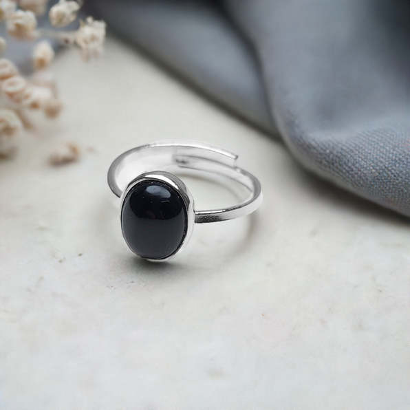 Presentes para Escorpianos e signo de Escorpião: Anel com Turmalina Negra