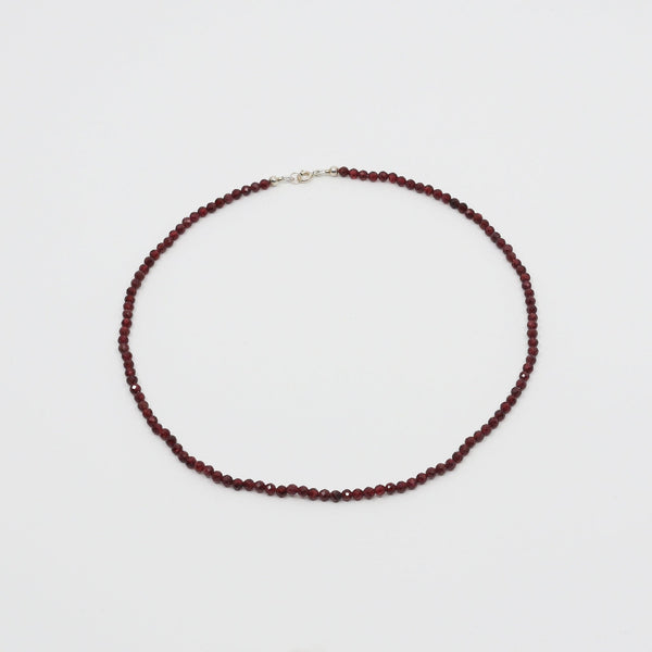 Presente de Natal para Signo Capricórnio -Colar de Granada Facetado